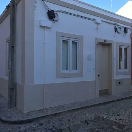 Vila Prata 1 *